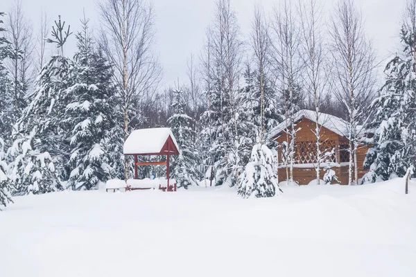 Wooden gazebo at a private house in the winter near the forest — Stock Photo, Image