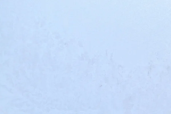 Frostige Muster auf einer gefrorenen Eisbox am frühen Morgen — Stockfoto