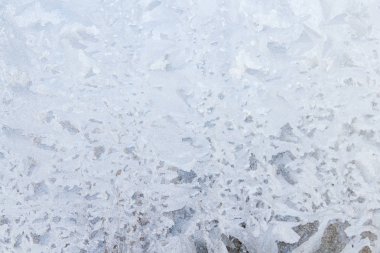 Sabahın erken saatlerinde bir donmuş buz soğuk desenleri kutu