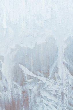 Sabahın erken saatlerinde bir donmuş buz soğuk desenleri kutu