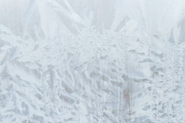 Sabahın erken saatlerinde bir donmuş buz soğuk desenleri kutu