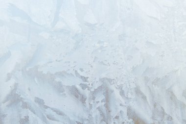 Sabahın erken saatlerinde bir donmuş buz soğuk desenleri kutu