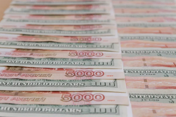 Large Number American Hundred Dollar Bills Russian Five Thousand Dollar — Stock Photo, Image
