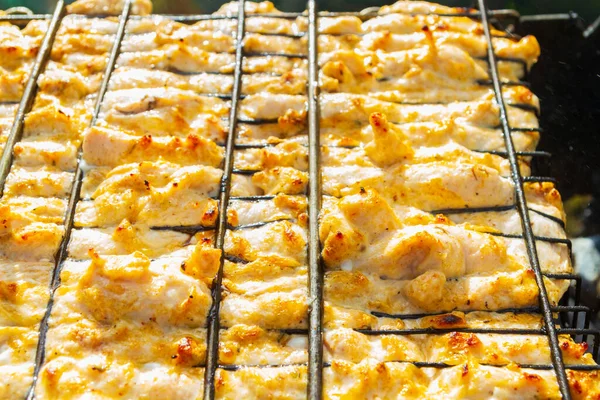 Ayam Shish Kebab Panggangan Disiapkan Pada Panggangan — Stok Foto