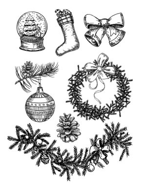Eski kâğıt arkaplanına Noel eskizi çizimleri. Çizim seti. Çam dalı, Noel çorabı, çan, cam top, çam kozalağı, Noel çelengi.