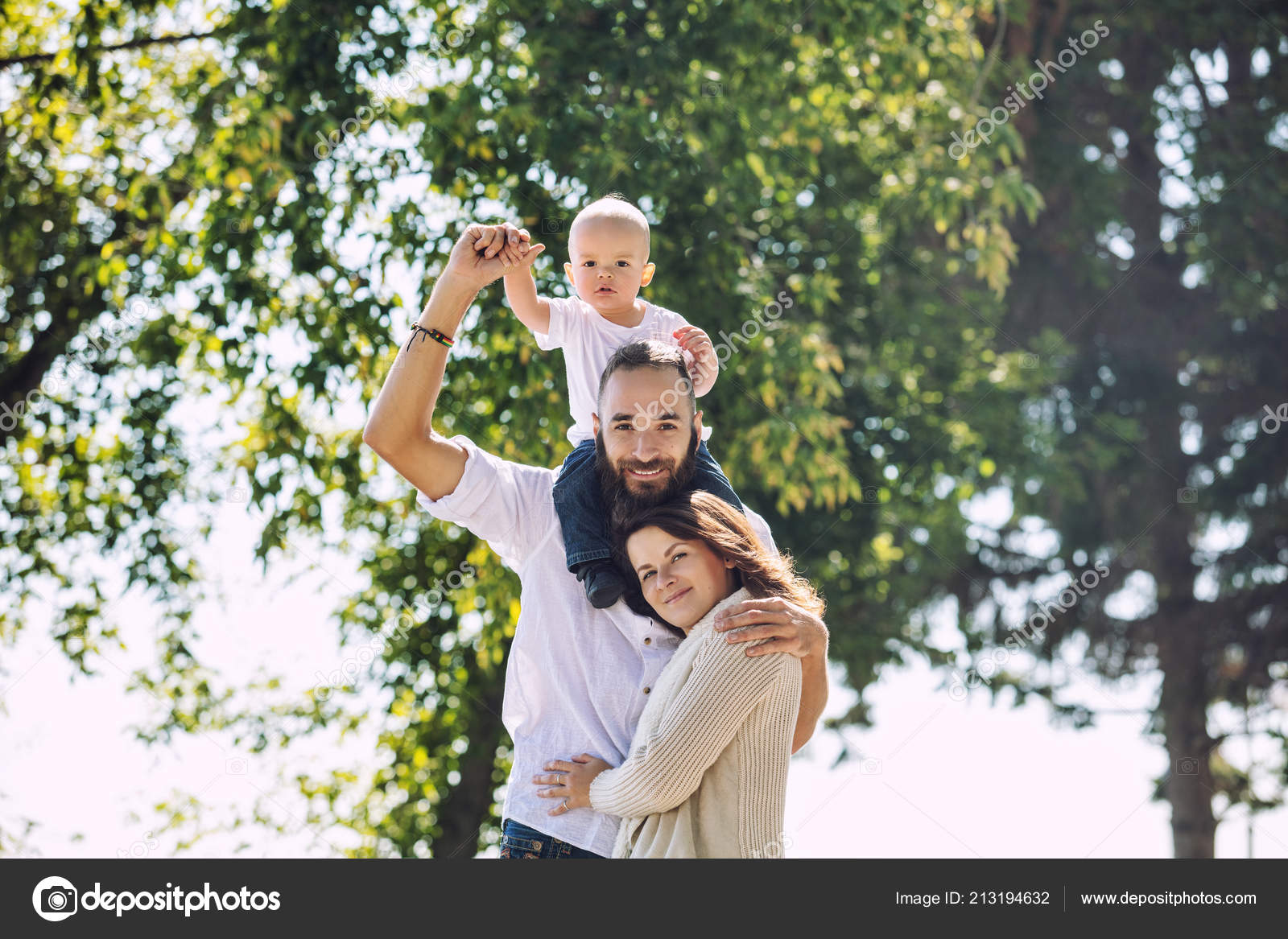 mom dad and baby