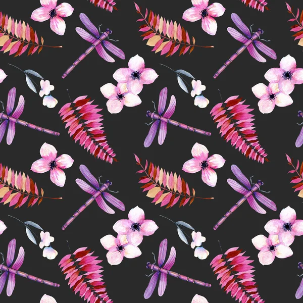 无缝图案与水彩紫色蜻蜓 粉红色的花朵和树枝 手绘在黑暗的背景 — 图库照片