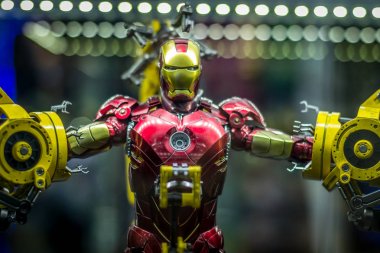 Kiev, Ukrayna-Temmuz 22, 2017: Marvel Comic Book Hero oyuncak heykeli-Iron