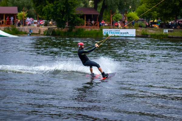 Wakeboard Och Wakesurf Wake Park Floden — Stockfoto