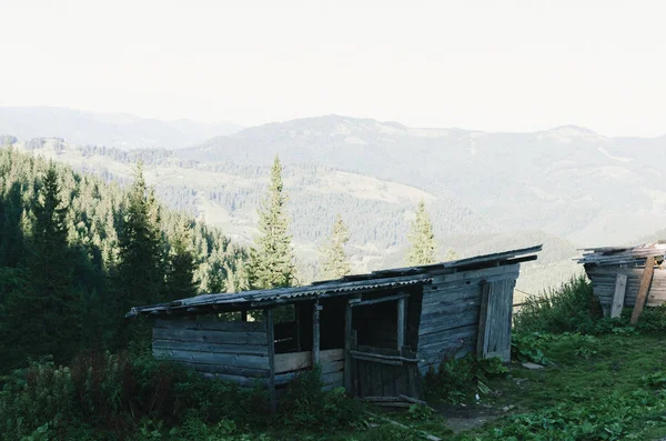 Mountain Shepherd House Colinas Montanha Verde — Fotografia de Stock