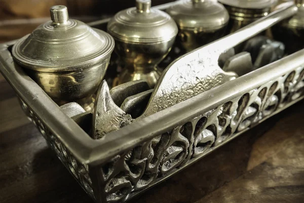 Малайское Наследие Посуда Свадебное Оборудование Называется Тепак Сире Деревянном Фоне — стоковое фото