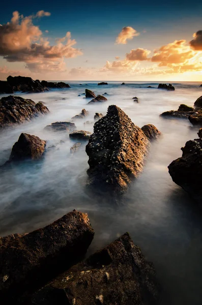 Красивый Вид Море Фоне Великолепного Восхода Солнца — стоковое фото