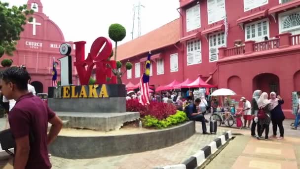 Malacca Malásia Setembro 2019 Turista Praça Dos Países Baixos Malaca — Vídeo de Stock