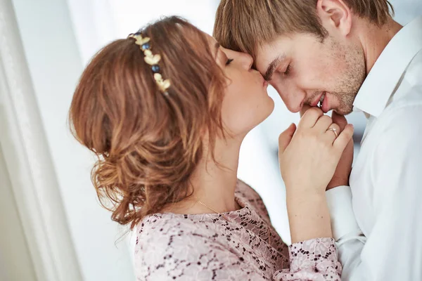 Mariée et marié le jour du mariage — Photo