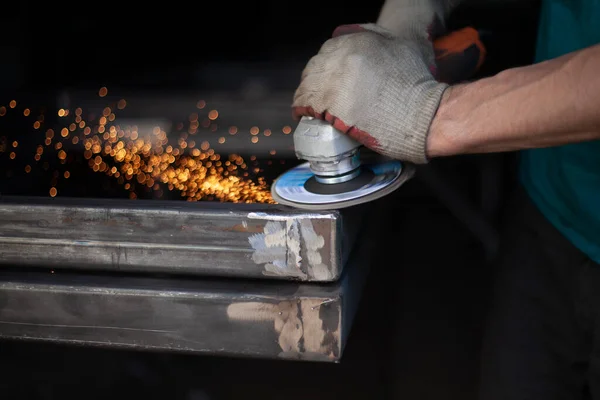 Work with a grinder for metal. — Stock Photo, Image