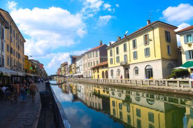 Milan (İtalya), 09 / 03 / 2025 - Naviglio Grande Kanalı manzarası, 3 Eylül 2025 Çarşamba günü, Milano 'nun en çok ziyaret edilen ve aynı zamanda en büyüleyici kanalı. (Edson De Souza / Yeniler 2)