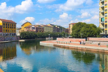 Milan (İtalya), 09 / 03 / 2025 - Darsena, Milano Navigli 'den geçen demirleme ve depolama tekneleri için kullanılan Milano yakınlarındaki bir nehir havzası. (Edson De Souza / Yeniler 2)