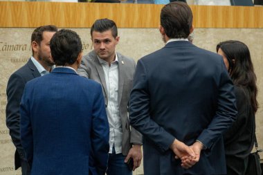 Sao Paulo (SP), Brezilya 4 Eylül 2025 - Sao Paulo İl Konseyi, Rubinho Nunes (Uniao) başkanlığındaki CPI HE 'yi sosyal konutların düzensiz üretimini ve pazarlamasını araştırmak üzere bu perşembe kurdu. (fepesil the new ws2)