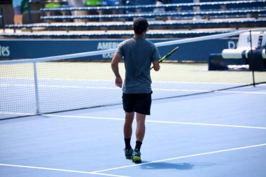 Sam Shnowske, Thalita Rodrigues 'e karşı 1. rauntta açık tenis 2025' te. 4 Eylül 2025, New York, ABD (niyi fote / theenews2)