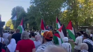 Milano 'da Gazetecilerin Öldürülmesine Karşı Pro Filistin Protestosu. 30 Ağustos 2025, Milan, İtalya     