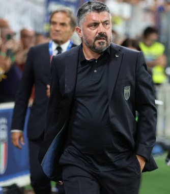 Bergamo (İtalya), 09 / 05 / 2025 - Dünya Kupası elemeleri / Avrupa / İtalya / Estonya - İtalya milli takımı ile Estonya milli takımı arasındaki maçta teknik direktör gennaro gattuso. (Edson de souza 2nci bölüm))             