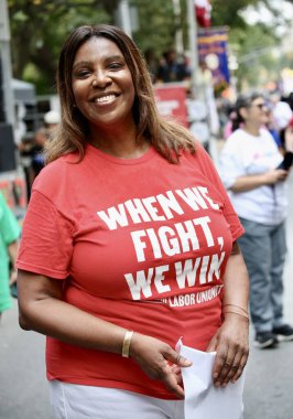 6 Eylül 2025, New York, ABD: New York başsavcısı Letitia James New York 'ta düzenlenen New York İşçi Bayramı geçit törenine katıldı. (niyi fote\ theenews2)    