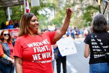 6 Eylül 2025, New York, ABD: New York başsavcısı Letitia James New York 'ta düzenlenen New York İşçi Bayramı geçit törenine katıldı. (niyi fote\ theenews2)    