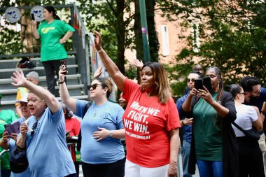 6 Eylül 2025, New York, ABD: New York başsavcısı Letitia James New York 'ta düzenlenen New York İşçi Bayramı geçit törenine katıldı. (niyi fote\ theenews2)    
