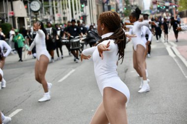 6 Eylül 2025, New York, ABD: NY merkezi işçi konseyi afl-cio yıllık İşçi Bayramı geçit töreni, New York 'ta Batı 44. cadde ve 5. caddenin köşesinden şamandıra, dans, müzik eşliğinde yapılır. (niyi fote\ theenews2)   