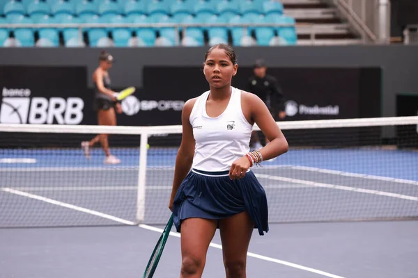 Sao Paulo (SP), 6 Eylül 2025 - Brezilya 'lı Ana Cruz ile Fransız Yasmine Mansouri arasındaki maç, Sao Paulo' daki SP Açık 'ta, 6-14 Eylül tarihleri arasında Villa-Lobos Park' ta gerçekleşti. (leco viana\ yeni2))    