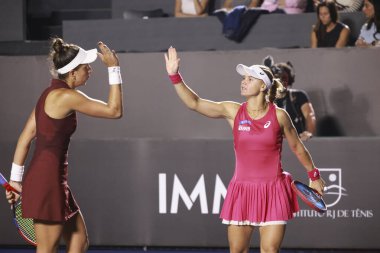 Sao Paulo (SP), 8 Eylül 2025 - Brezilyalı oyuncular Ana Candiotto ve Beatriz Haddad, Sao Paulo 'daki SP Open' da Ingrid Martins ve Laura Pigossi arasındaki ikili maç. (leco viana\ yeni2))    