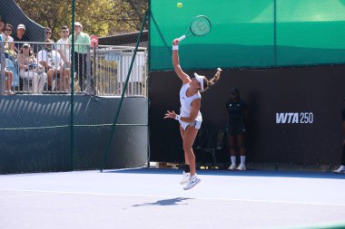 Sao Paulo (SP), 8 Eylül 2025 - Sao Paulo 'da oynanan SP Açık' ta Arianne Hartono (Ned) ile Solana Sierra (Arg) arasındaki maç, Villa-Lobos Park 'ta oynanan SP Açık. (leco viana\ yeni2))      