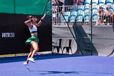 Sao Paulo (SP), 8 Eylül 2025 - Villa-Lobos Park 'ta oynanan SP Open' da Ana Sofia Sanchez (MEX) ile Tiantsoa Rakotomanga Rajaonah (FRA) arasındaki maç. (leco viana\ yeni2))   