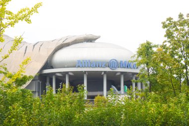 Milan (İtalya), 10 Eylül 2025 - Milan / Three Towers / CityLife - Milano 'daki CityLife' da yer alan üç kule. CityLife, eski Milano Fiera bölgesinde kurulmuş bir yerleşim ve ticaret kompleksidir. (Edson de souza 2nci bölüm))        