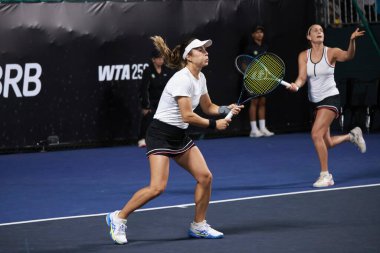 Sao Paulo (SP), 09 / 09 / 2025 - Sao Paulo 'daki SP Açık' ta Yvonne Cavalle Reimers (ESP) ve Alicia Herrero Linana (ESP) ile Arianne Hartono (Ned) ve Prarthana Thombare (IND) arasındaki ikili maç. (leco viana\ yeni2))  
