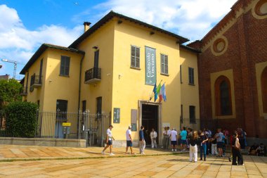 Milan (İtalya), 12 Eylül 2025 - Chiesa di Santa Maria delle Grazie / Son Yemek - Santa Maria delle Grazie Kilisesi (İngilizce: 