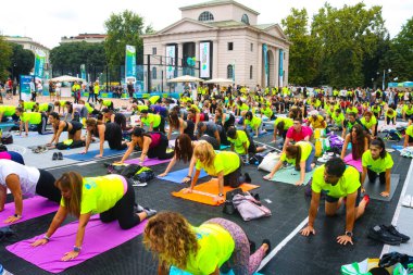 Milan (İtalya), 13 Eylül 2025 - MyPersonal Trainer Days 'in 4.' sü bugün başladı ve yarın Milan 'daki Arco della Pace' de sona erecek. Bu ücretsiz etkinlik sağlık, spor ve güzelliğe adanmıştır. (Edson de souza 2nci bölüm))      