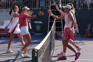 Sao Paulo (SP), 11 Eylül 2025 - Yvonne Cavalle Reimers (SP) ve Alicia Herrero (SP) - Anna Rogers (USA) ve Janice Tjen (INA), Sao Paulo 'daki SP Open' da karşı karşıya geldiler. (leco viana\ yeni2))       
