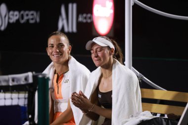 Sao Paulo (SP), 13 Eylül 2025 - Sao Paulo 'da oynanan SP Açık' ta Luisa Stefani (BRA) ve Timea Babos (HUN) ile Ingrid Martins (BRA) ve Laura Pigossi (BRA) karşı karşıya geldiler. (leco viana\ yeni2))    