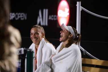 Sao Paulo (SP), 13 Eylül 2025 - Sao Paulo 'da oynanan SP Açık' ta Luisa Stefani (BRA) ve Timea Babos (HUN) ile Ingrid Martins (BRA) ve Laura Pigossi (BRA) karşı karşıya geldiler. (leco viana\ yeni2))    