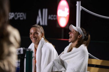 Sao Paulo (SP), 13 Eylül 2025 - Sao Paulo 'da oynanan SP Açık' ta Luisa Stefani (BRA) ve Timea Babos (HUN) ile Ingrid Martins (BRA) ve Laura Pigossi (BRA) karşı karşıya geldiler. (leco viana\ yeni2))    