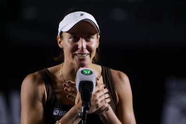 Sao Paulo (SP), 13 Eylül 2025 - Sao Paulo 'da oynanan SP Açık' ta Luisa Stefani (BRA) ve Timea Babos (HUN) ile Ingrid Martins (BRA) ve Laura Pigossi (BRA) karşı karşıya geldiler. (leco viana\ yeni2))    