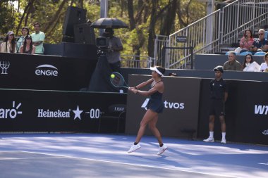 Sao Paulo (SP), 13 Eylül 2025 - Villa-Lobos Park 'ta oynanan SP Açık' ta Tiantsoa Rakotomanga Rajaonah (FRA) ile Janice Tjen (INA) karşılaşması. (leco viana\ yeni2))     