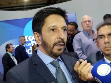 Sao Paulo (SP), 09 / 16 / 2025 - Sao Paulo Belediye Başkanı Ricardo Nunes ve Turizm Bakanı Celso Sabino, Expo Center Norte 'deki otel ve turizm sektörünün açılışına katıldılar. (Leandro Chemalle\ Yeni 2))         