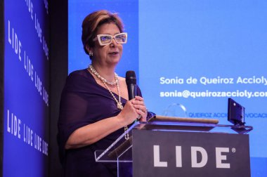 Sao Paulo (SP), 16 Eylül 2025, seminer / lide / public / Security / SP - Sonia Acciolly, Federal Vergi Dairesi denetçisi ve mali suçlar kontrol uzmanı, Lide Public Security seminerine katılıyor. (Marcelo estevao.) (Yeni 2.)