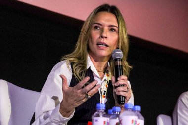 Sao Paulo (sp), 09 / 17 / 2025 - valeria soska, Rede globo 'nun ticari direktörü, aba zirvesi 2025 seminerine katılıyor. Sinemark, iguatemi alışveriş merkezi, Jardim Paulistano mahallesi. (Marcelo estevao.) (Yeni 2.)
