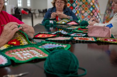 Rodeio (SC), 09 / 17 / 2025 - Christmas / Crochet Tree / SC - 12 binden biraz fazla nüfusa sahip Santa Catarina 'daki Rodeio kenti Brezilya' nın en büyük Noel ağacını hazırlıyor. (Richard ferrari.) (2nci bölüm))    