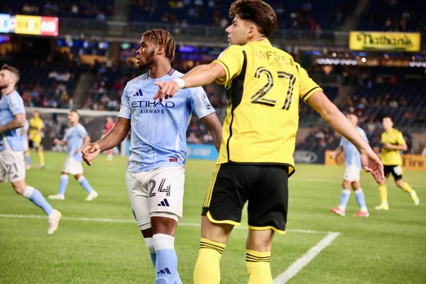17 Eylül 2025, New York, ABD: M. Arfsten (# 27) New York 'taki Yankee Stadyumu' nda NYCFC ve Columbus Crew arasında oynanan futbol maçında. (niyi fote\ theenews2)