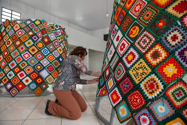 Rodeio (SC), 09 / 17 / 2025 - Christmas / Crochet Tree / SC - 12 binden biraz fazla nüfusa sahip Santa Catarina 'daki Rodeio kenti Brezilya' nın en büyük Noel ağacını hazırlıyor. (Richard ferrari.) (2nci bölüm))    