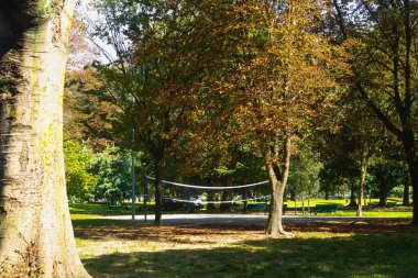 Milan (İtalya), 18 Eylül 2025 - Nature / Parco Giovanni Testori - Giovanni Testori Parkı, eski adıyla Campo dei Fiori Parkı, İtalya 'nın Milano kentinde bir parktır. (Edson de souza 2nci bölüm))             